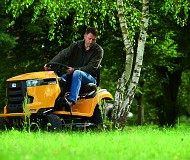 Cub Cadet XT2 PS107